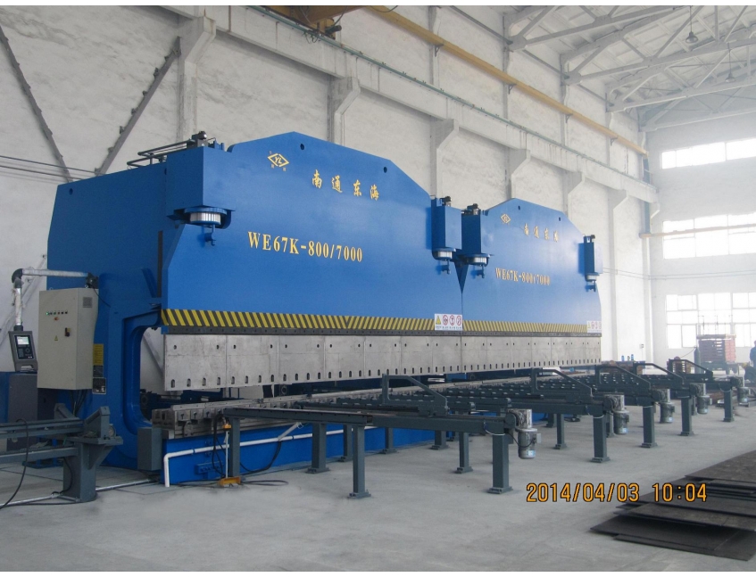 2xWE67K-800/7000 CNC Press Brake in Tandem